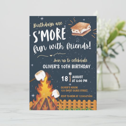 S'more Bonfire Smore Spaß Freunde Camping Einladung (Stehend Vorderseite)