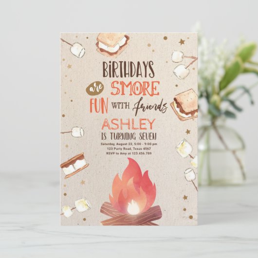S'more Bonfire Smore Spaß Freunde Camping Geburtst Einladung (Stehend Vorderseite)