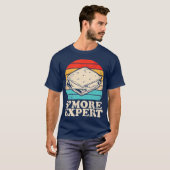Smore Expert Retro 70s Distressed Camping T-Shirt (Vorne ganz)