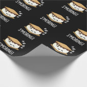 Smoring Funny Smore Puns Dark BG Geschenkpapier (Ecke)