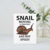 Snail Animal Quote Typografie Postkarte (Stehend Vorderseite)