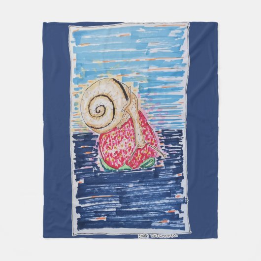 Snail on the Strawberry Fleecedecke (Vorderseite)