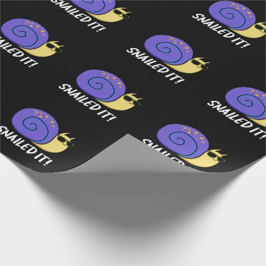 Snail Pub Dark BG Geschenkpapier (Ecke)