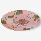 Snail & Strawberry 'Berry First' Party Napkins Pappteller (Schrägansicht)
