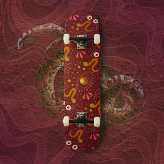 Snake Goddess tiefrot Skateboard