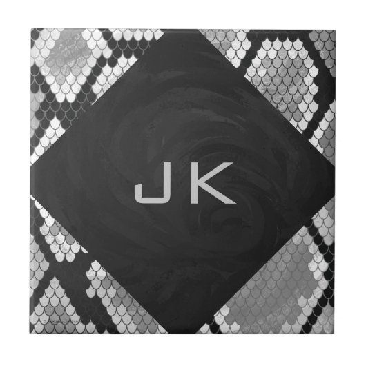 Snakeskin, grau, weiß und schwarz Mit Monogramm Fliese (Vorderseite)