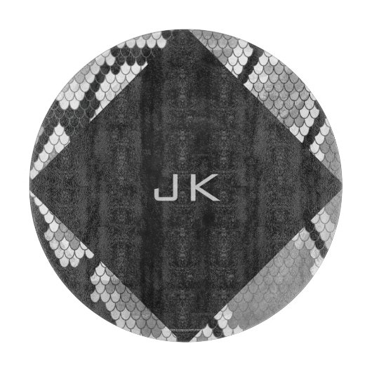 Snakeskin, grau, weiß und schwarz Mit Monogramm Schneidebrett (Vorderseite)
