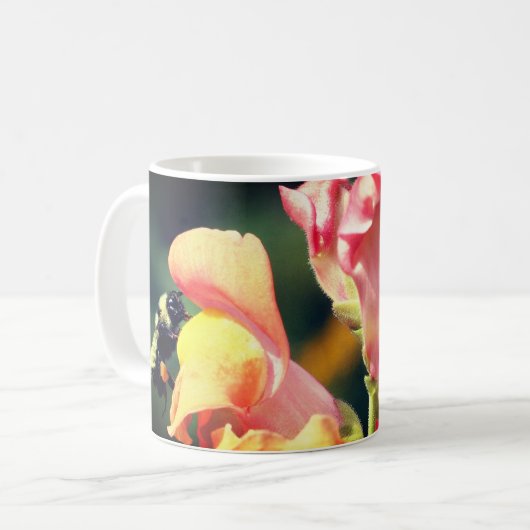 Snapdragon Blume und Biene Kaffeetasse (Vorderseite Links)