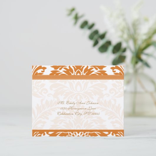 Snapdragon Coral & Ivory Damask Wedding UAWG RSVP Karte (Stehend Vorderseite)