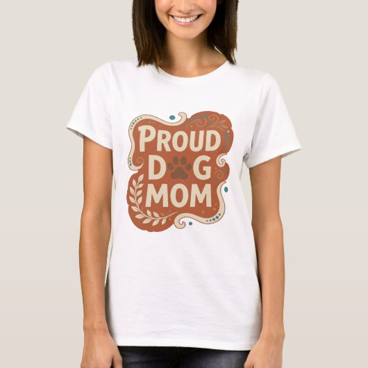 Snappy Orange PROUD DOG MOM Statement Design T-Shirt (Vorderseite)