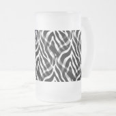 Snazzy Schwarzweiss-Zebra-Streifen-Druck Mattglas Bierglas (VorderseiteRechts)