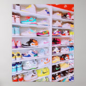 Sneaker auf Turnschuhen Poster (Vorne)