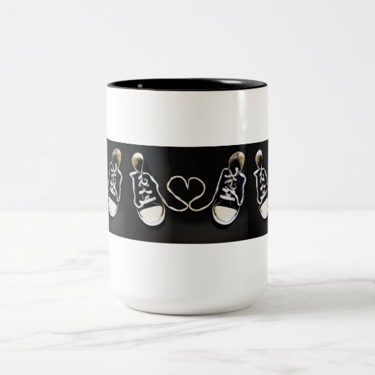 Sneaker Liebe Tasse (Mittel)