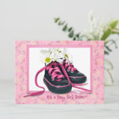 Sneakers for Baby Girl Shower Einladung (Stehend Vorderseite)