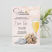 Sneakers und Champagne Bridal Dusche Einladung (Stehend Vorderseite)