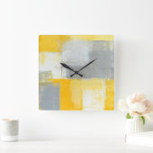 "Sneaky" Graue und gelbe Uhr Abstrakter Kunst (Zuhause)
