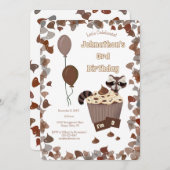 Sneaky Raccoon & Chocolate Cupcake Birthday Einladung (Vorne/Hinten)