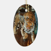 Sneaky Tiger Keramikornament (Rechts)