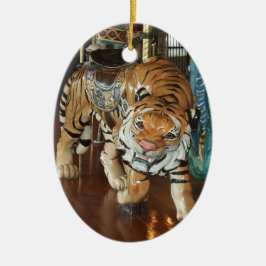 Sneaky Tiger Keramikornament