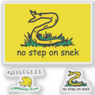 Snekright Gadsden-Flaggen-Parodie-Meme kein Schrit Aufkleber