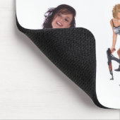 SniperBabes.com-Mädchen mit GewehrMausunterlage Mousepad (Ecke)