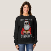 Snitches erhalten Stitches Santa Sweatshirt (Vorne ganz)