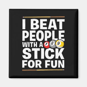 Snooker Game Beat Leute mit einem Stick Pool Spiel Magnet
