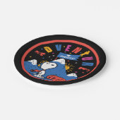Snoopy Adventure Awaits Graduation Mountain Design Pappteller (Schrägansicht)