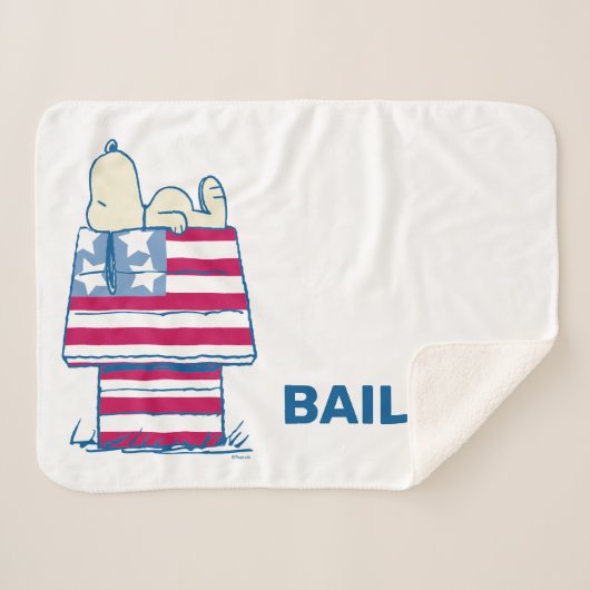 Snoopy am 4. Juli Dog House Sherpadecke (Vorderseite (Horizontal))