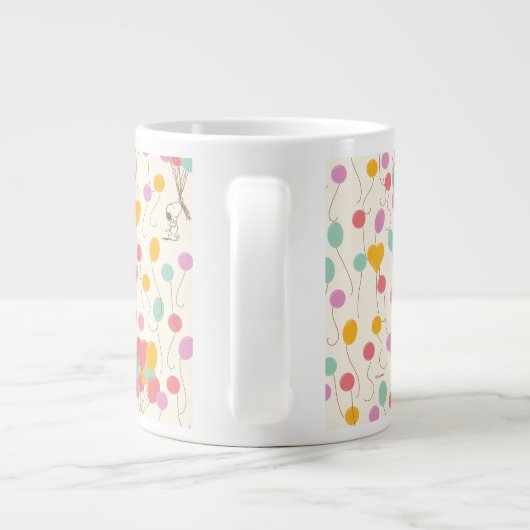 Snoopy Bunches of Balloons Pattern Jumbo-Tasse (Rückseite)