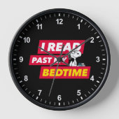 Snoopy "I Read Past My Bedtime" Uhr (Vorderseite)
