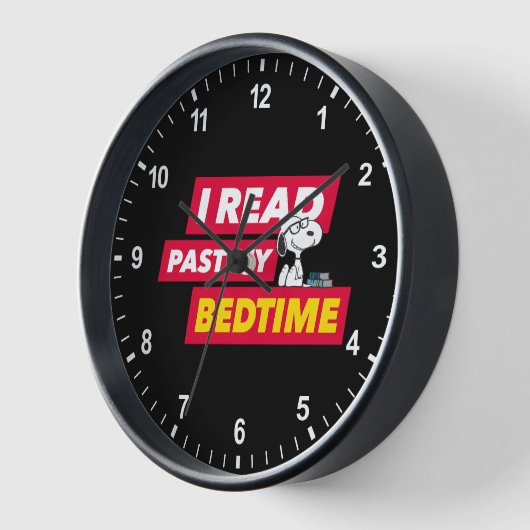 Snoopy "I Read Past My Bedtime" Uhr (Winkel)