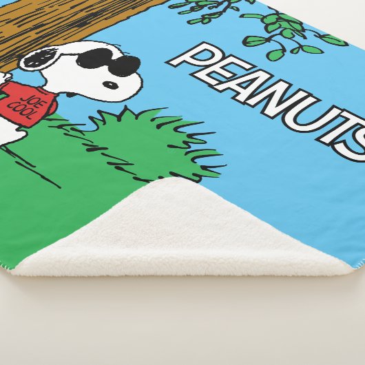 Snoopy "Joe Cool" Standing Sherpadecke (3/4)