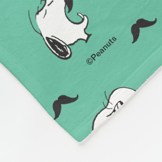 Snoopy Mustaches & Aquamarines Muster Fleecedecke (Ecke)