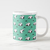 Snoopy Mustaches & Aquamarines Muster Jumbo-Tasse (Rechts)