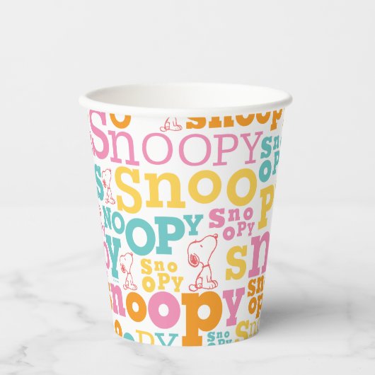 Snoopy Pastel Textmuster Pappbecher (Vorderseite)
