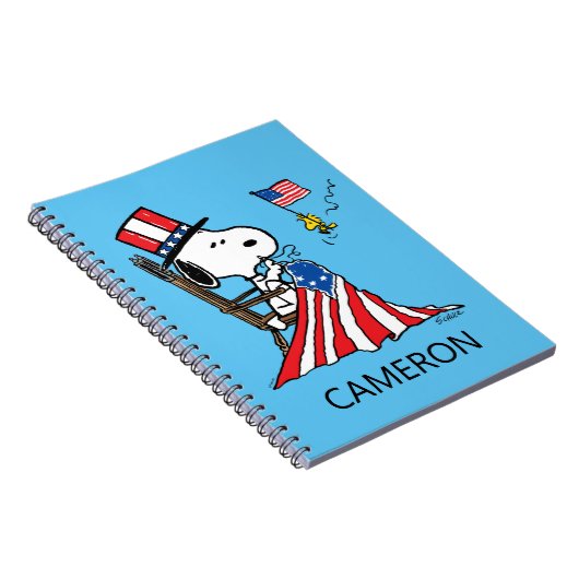 Snoopy Sewing 4. Juli Flagge Notizblock (Rechte Seite)