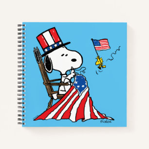Snoopy Sewing 4. Juli Flagge Notizblock