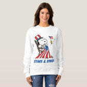 Snoopy Sewing 4. Juli Flagge Sweatshirt (Vorne ganz)
