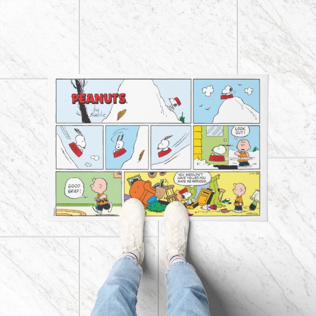 Snoopy Sled Riding Food Disc Fußmatte (Indoor)