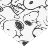 Snoopy Smile Giggle Laugh Pattern Tischdecke (Schrägansicht)