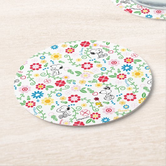 Snoopy So Sweet Flower Pattern Runder Pappuntersetzer (Angewinkelt)