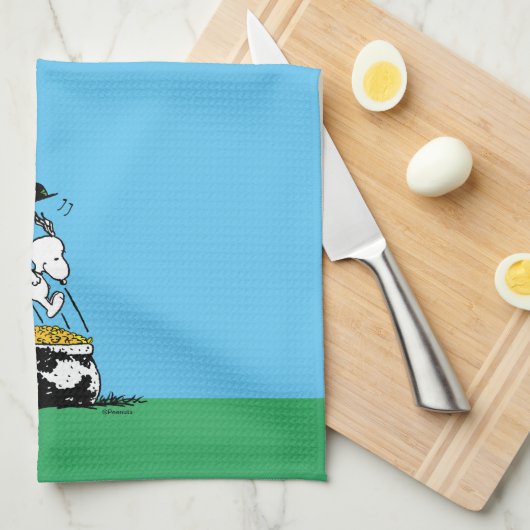 Snoopy springt in den Pot of Gold Geschirrtuch (Viertel Falte)