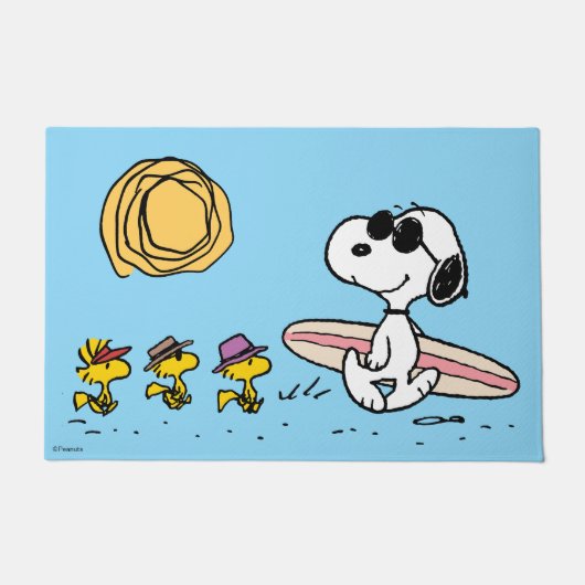 Snoopy surft im Sommer Fußmatte (Vorderseite)