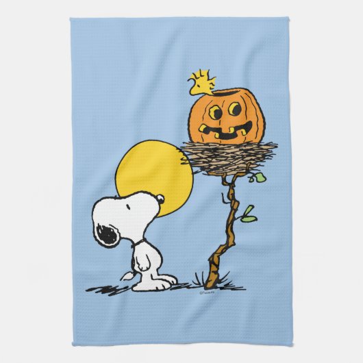 Snoopy und Holznest mit Jack O' Lantern Geschirrtuch (Vertikal)