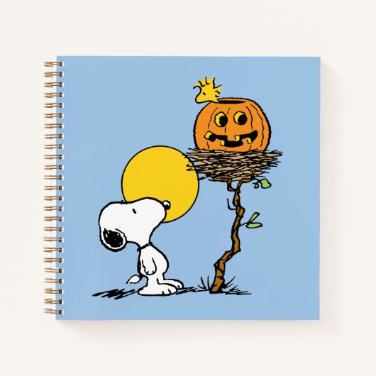 Snoopy und Holznest mit Jack O' Lantern Notizblock (Vorderseite)