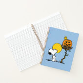 Snoopy und Holznest mit Jack O' Lantern Notizblock (Innenseite)