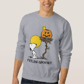 Snoopy und Holznest mit Jack O' Lantern Sweatshirt (Vorderseite)