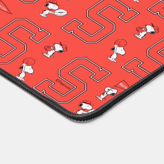 Snoopy Varsity Sports Pattern Schreibtischunterlage (Ecke)
