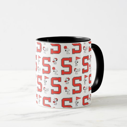 Snoopy Varsity Sports Pattern Tasse (VorderseiteRechts)